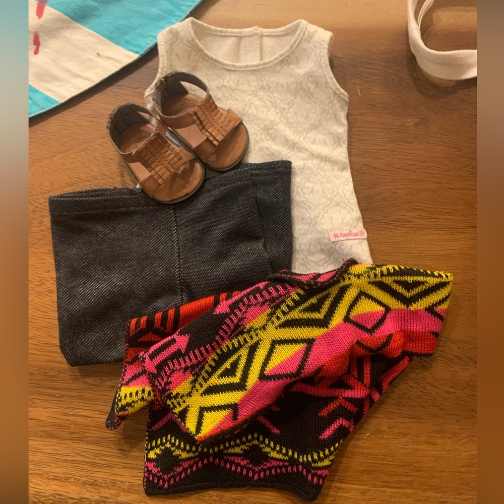 American Girl Doll Saige Copeland GOTY 2013 Saige's Sweater Outfit PLUS T-Shirt